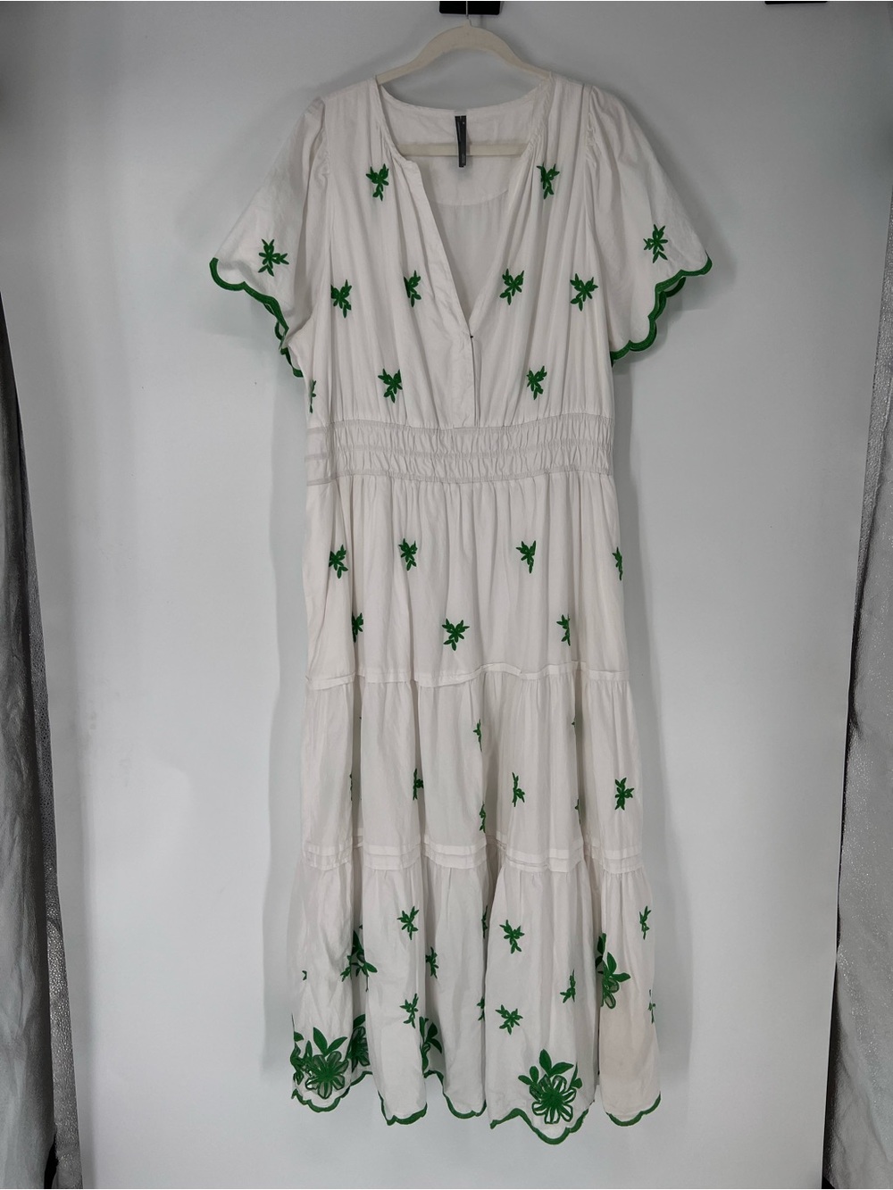 Anthropologie Somerset White Green Floral Eyelet Lace Smocked Maxi Dress 2X